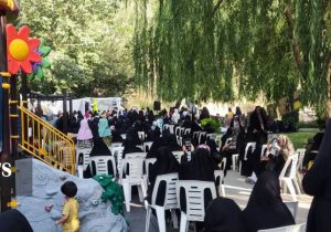 تجمع مدافعان حریم خانواده در دماوند/ حجاب در ادارات دماوند کمرنگ شده است