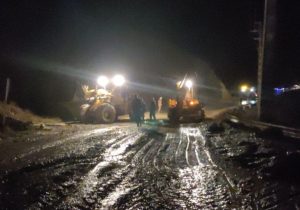 جاده کیلان – ساران بازگشایی شد/ تلاش نیروهای جهادی برای پاکسازی کامل جاده