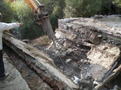 رفع تصرف ۱۷ هکتار از اراضی حریم و بستر رودخانه خرمده و کاجان/ بیش از ۳۹ مورد مستحدثات غیرمجاز تخریب شد