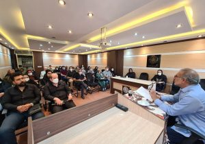 برگزاری نشست «درس گفتاری در آشنایی با معنا درمانی» در دماوند+ تصاویر