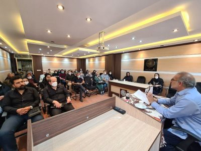 برگزاری نشست «درس گفتاری در آشنایی با معنا درمانی» در دماوند+ تصاویر