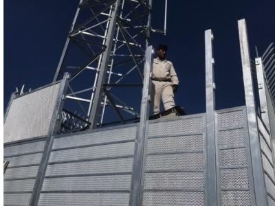 اجرای پروژه نصب دکل همراه اول در روستای لومان دماوند