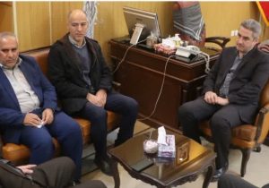 مطالبات خانواده شهدا و ایثارگران دماوند پیگیری شود