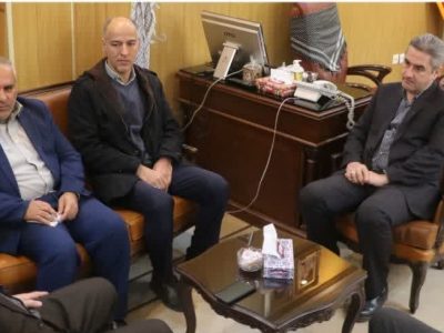 مطالبات خانواده شهدا و ایثارگران دماوند پیگیری شود