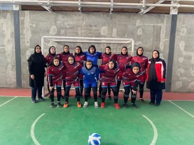 اعزام تیم فوتسال دختران دماوند به مسابقات قهرمانی استان تهران