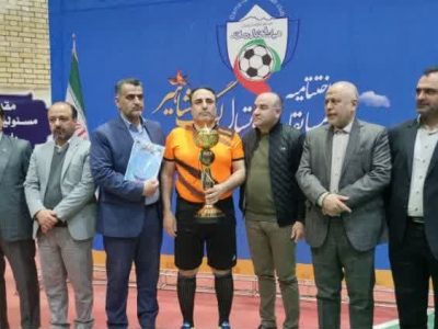 قهرمانی تیم فرماندهی انتظامی در مسابقات فوتسال جام علوی دماوند+ تصاویر