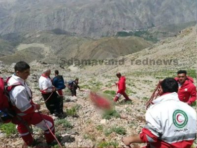 هلال احمر: جسد پاراگلایدر سوار سقوط کرده در قله کلاهون دماوند پیدا شد