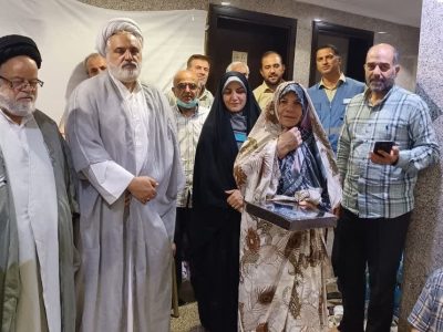 برگزاری مراسم یادبود شهدای دماوند در مکه مکرمه/ ۹ خانواده شهید تجلیل شدند+ تصاویر