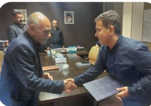 «علی بابایی» به عنوان دهیار روستای وردانه معرفی شد