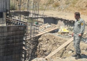 جمع‌آوری محل غیرمجاز دپو موقت و جداسازی پسماند خشک در رودهن