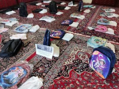 اجرای طرح یک کاسب یک دانشآموز در دماوند/ یکهزار بسته لوازم تحریر بین دانشآموزان نیازمند توزیع شد+ تصاویر