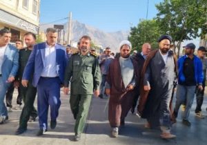 پیادهروی خانوادگی در شهر آبسرد +تصاویر