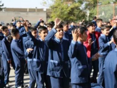 نواخته شدن زنگ «بازیافت» در مدارس شهر دماوند+تصاویر