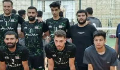 اختتامیه مسابقات والیبال جام جیلارد/ تیم وحدت جیلارد به مقام قهرمانی این دوره از مسابقات دست یافت+ تصاویر