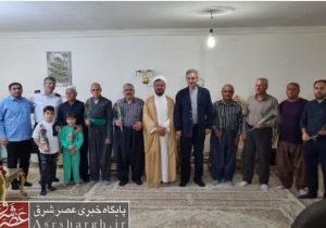 دیدار مسئولان با نماینده کردهای اهل تسنن مقیم شهرستان دماوند+تصاویر