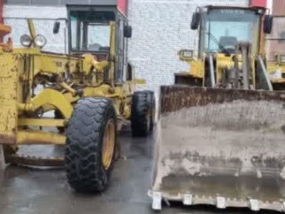 شهرداری دماوند در آماده باش کامل با آغاز برف پاییزی+تصاویر