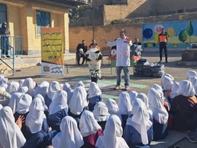 اجرای طرح آموزش ایمنی جاده در مدرسه روستای اهران+ تصاویر