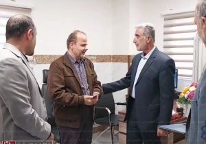 تقدیر از پزشک نمونه سال ۱۴۰۲ در بیمارستان حضرت فاطمه (س) دماوند