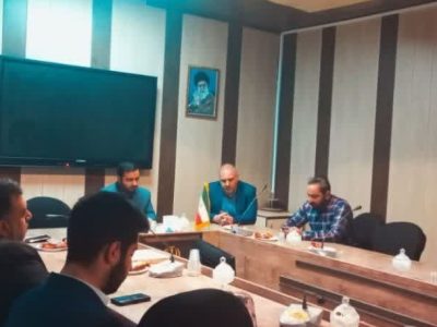 تقدیر از رتبه‌های برتر کنکور سال ۱۴۰۲ همزمان با روز دانشجو در دماوند +تصاویر