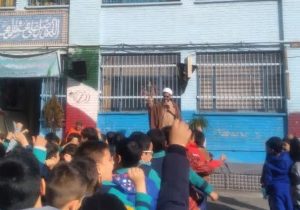 ترویج فرهنگ فاطمی برای نسل جوان در مدارس دماوند/ گرامیداشت ایام فاطمیه چه کمکی به دانشآموزان میکند؟ + تصاویز