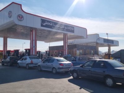 تلاش برای فعال‌سازی تمامی جایگاه‌های سوخت دماوند/ جایگاه‌های سوخت محورهای هراز و فیروزکوه در حال خدمات‌رسانی هستند
