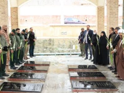 گلزار مطهر شهدای امامزاده قاسم (ع) شهر دماوند گلباران عطرافشانی شد+ تصاویر