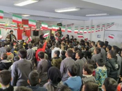 برگزاری جشن انقلاب در آموزشگاه حضرت ابوالفضل (ع) منطقه گیلاوند+ تصاویر