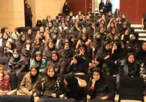 جشن تکلیف سیاسی «رأی اولی‌ها» در شهر دماوند برگزار شد+ تصاویر