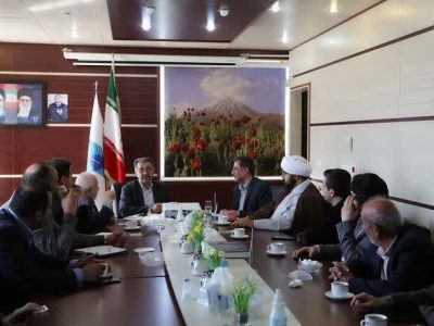 استفاده از اساتید و دانشجویان نخبه در توسعه دماوند مؤثر است