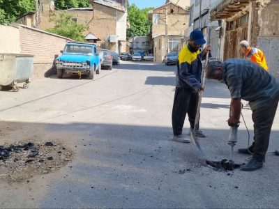 فرونشست زمین در کوچه مسجد جامع دماوند رفع شد