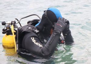 گوشهای از تلاش بیوقفه تیمهای عملیاتی برای یافتن جوان غرق شده در دریاچه تار دماوند