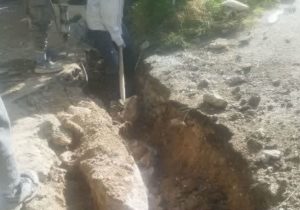 عملیات بازسازی و مرمت نهرها و کانال‌های آب سطح شهر دماوند+ تصاویر