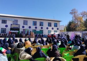 برگزاری جشنواره فرهنگی ورزشی دختران آفتاب در دبیرستان مریم عذرا شهر آبسرد+ تصاویر