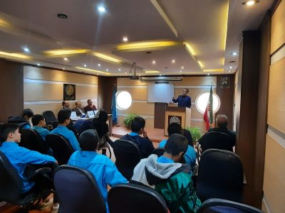 برگزاری نشست نقد کتاب به همت کانون قدسیه و واحد پژوهش دانشگاه پیامنور دماوند+ تصاویر