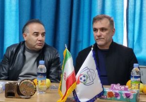 تلاش برای حرفهای شدن تیمهای فوتبالی در دماوند/ زمین چمن دوباره در اختیار هیأت فوتبال قرار گیرد