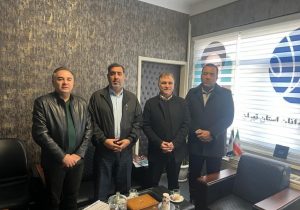 تعویض زمین چمن تختی دماوند در دستور کار قرار گرفت