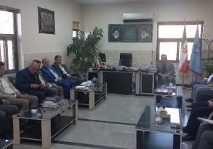 تشکیل کمیته ویژه تنظیم بازار شورای حفظ حقوق عامه دادسرای دماوند/ ضرب‌الاجل ۱۰ روز برای ساماندهی خودروهای میوه‌فروش سیار