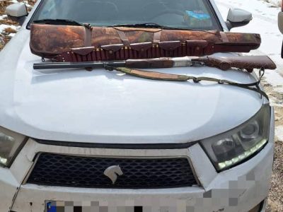دستگیری ۲ شکارچی غیرمجاز در دماوند/ سلاح شکاری توسط پایگاه محیط بانی رودافشان کشف شد