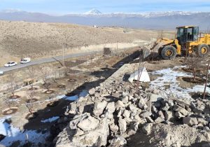 از انسداد ۵ حلقه چاه غیرمجاز تا رفع تصرف ۲ هزار مترمربع مسیل روستای هاشمک دماوند