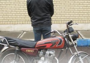 کشف یک دستگاه موتورسیکلت سرقتی در دماوند