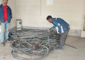 جمعآوری بیش از ۶۰ انشعاب غیرمجاز برق در جاده وادان دماوند