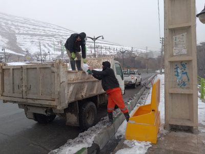 آمادهباش کامل ستاد برفروبی شهرداری دماوند/ مخازن نمک در سطح شهر شارژ شدند