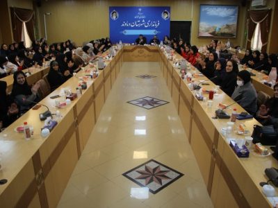 انقلاب اسلامی هویت واقعی بانوان مسلمان را احیا کرد