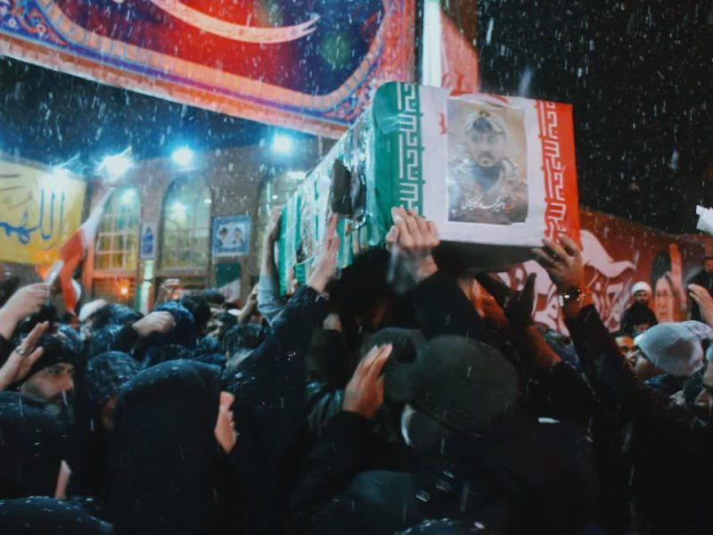 وداع با سرباز وظیفه شهید در هوای برفی دماوند+ تصاویر