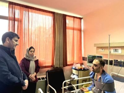 عیادت وزیر ارتباطات از مجروحان حمله اخیر به مرکز ارتباطی آبعلی