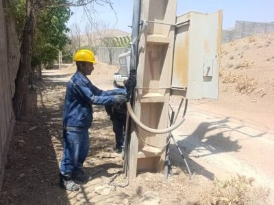 جمع‌آوری ۱۶ انشعاب غیرمجاز برق در روستای چنار شرق دماوند