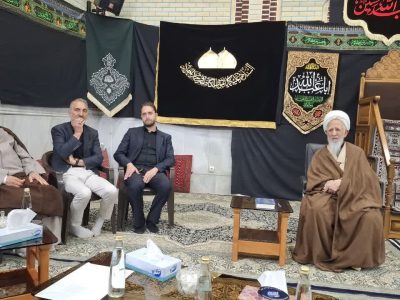 دیدار جمعی از تولیدکنندگان با آیت‌الله جوادی آملی در دماوند